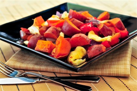 simsearch:400-05329998,k - Vegetarian dish of roasted yams with cheese and peppers Stock Photo - Budget Royalty-Free & Subscription, Code: 400-04587255