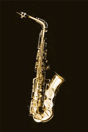 simsearch:400-03958037,k - very old saxophone on the black background Foto de stock - Super Valor sin royalties y Suscripción, Código: 400-04588933