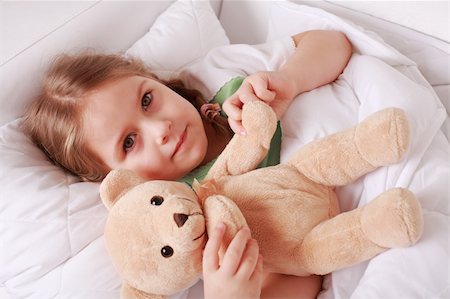 small little girl pic to hug a teddy - Portrait of cute cute little girl with teddy Stock Photo - Budget Royalty-Free & Subscription, Code: 400-04583201