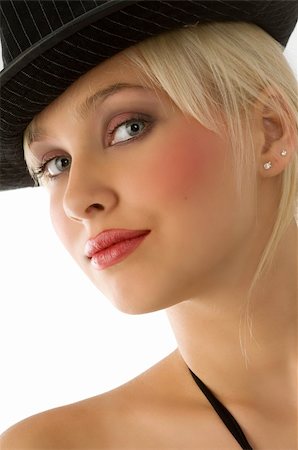 simsearch:400-06089201,k - nice close up of beautiful blond girl with black hat and gray eyes Stockbilder - Microstock & Abonnement, Bildnummer: 400-04595293