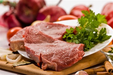 macro picture of meat and vegetables on the wood board Stock Photo - Budget Royalty-Free & Subscription, Code: 400-04598364
