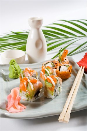 simsearch:400-04557539,k - japanese sushi food Stock Photo - Budget Royalty-Free & Subscription, Code: 400-04599707