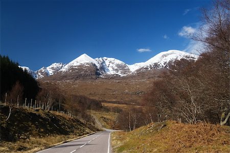 spectacular scotland - Scottish mountain An Teallach with springtime snow covering Stock Photo - Budget Royalty-Free & Subscription, Code: 400-04591464