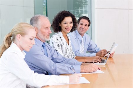 simsearch:400-04106006,k - business group meeting Stock Photo - Budget Royalty-Free & Subscription, Code: 400-04606188