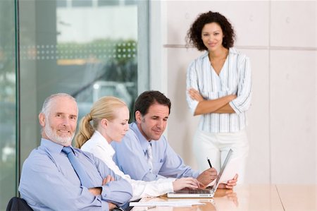 simsearch:400-04106006,k - business group meeting Stock Photo - Budget Royalty-Free & Subscription, Code: 400-04606191