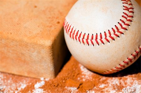 Baseball with a bag in the background with foul line in the foreground Stock Photo - Budget Royalty-Free & Subscription, Code: 400-04606659