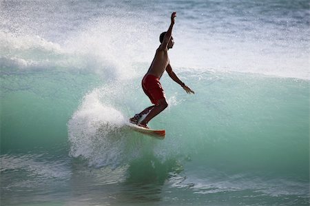 simsearch:400-07212727,k - Young men - the surfer in ocean. Bali. Indonesia Foto de stock - Super Valor sin royalties y Suscripción, Código: 400-04600492