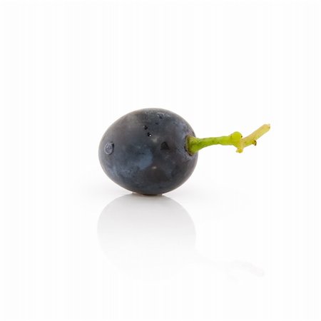 berry grape on white background Stock Photo - Budget Royalty-Free & Subscription, Code: 400-04603550