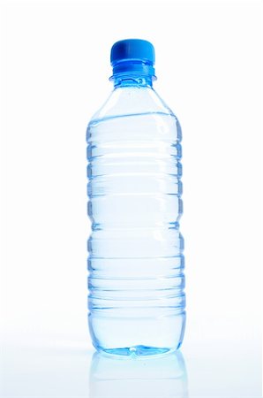 simsearch:400-04575721,k - Bottle of still water Stock Photo - Budget Royalty-Free & Subscription, Code: 400-04618141