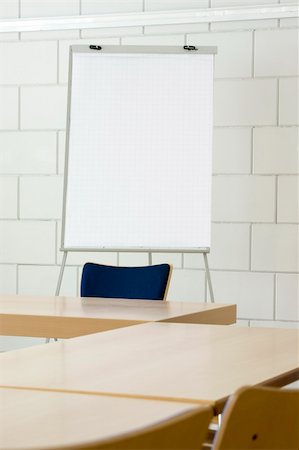 White empty billboard in a meeting room with tables and chairs Stock Photo - Budget Royalty-Free & Subscription, Code: 400-04610519