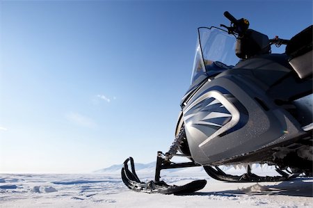 simsearch:400-05140080,k - A snowmobile detail on a barren winter landscape Fotografie stock - Microstock e Abbonamento, Codice: 400-04610552