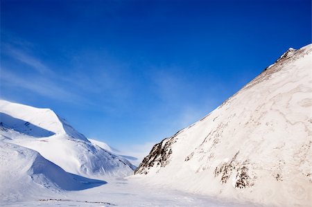 simsearch:400-05140080,k - Mountains on the island of Spitsbergen, Svalbard, Norway Fotografie stock - Microstock e Abbonamento, Codice: 400-04610579