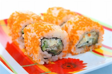 simsearch:400-04292843,k - sushi rolls on white background Stock Photo - Budget Royalty-Free & Subscription, Code: 400-04611140