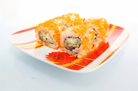 simsearch:400-04292843,k - sushi rolls on white background Stock Photo - Budget Royalty-Free & Subscription, Code: 400-04611141