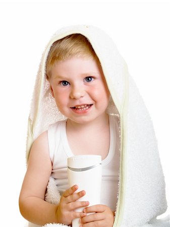 little boy with a towel and shampoo Stock Photo - Budget Royalty-Free & Subscription, Code: 400-04612061