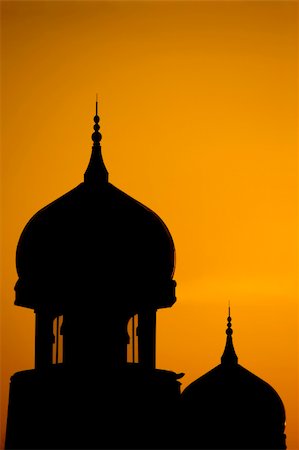 simsearch:400-07990369,k - Silhouette of a mosque in sunset. Stock Photo - Budget Royalty-Free & Subscription, Code: 400-04624907