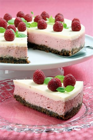 Raspberry cheesecake Foto de stock - Super Valor sin royalties y Suscripción, Código: 400-04625015