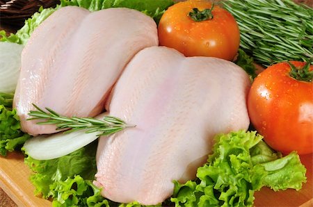 raw chicken on cutting board - Fresh chicken with vegetables Stock Photo - Budget Royalty-Free & Subscription, Code: 400-04625774