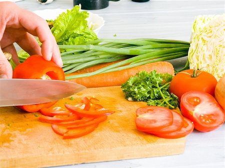 simsearch:400-04347888,k - preparing vegetable salad Stockbilder - Microstock & Abonnement, Bildnummer: 400-04626453