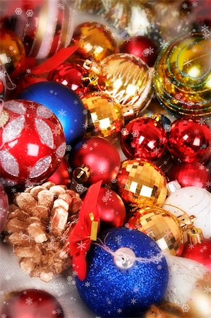 simsearch:400-04717437,k - Close-up picture of christmas decorations. Fotografie stock - Microstock e Abbonamento, Codice: 400-04626493