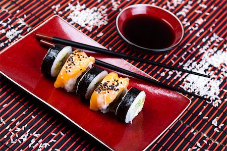 simsearch:400-05299211,k - Traditional japanese food Foto de stock - Super Valor sin royalties y Suscripción, Código: 400-04626582
