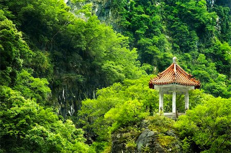 simsearch:400-04280864,k - One of scenic spot at Chang Chun Shrine, Taroko National Park, Hualien, Taiwan. Foto de stock - Super Valor sin royalties y Suscripción, Código: 400-04627189