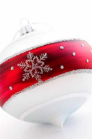 simsearch:400-04499150,k - Closeup of red and white Christmas decoration Foto de stock - Royalty-Free Super Valor e Assinatura, Número: 400-04628971