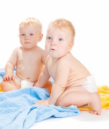 simsearch:400-04637418,k - Two baby boys, isolated, over white Stock Photo - Budget Royalty-Free & Subscription, Code: 400-04637377