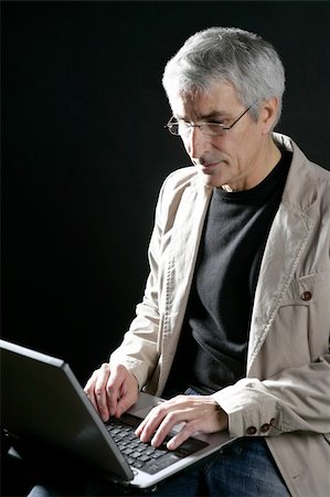 simsearch:400-04204942,k - businessman working laptop computer, senior gray hair Stock Photo - Budget Royalty-Free & Subscription, Code: 400-04630349