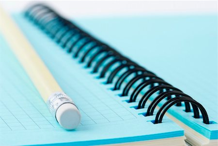 simsearch:400-05206224,k - empty space for your text,specil photo f/x,focus point on meta part of the pencil Fotografie stock - Microstock e Abbonamento, Codice: 400-04630441