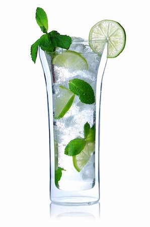 simsearch:700-03265791,k - Mojito cocktail in double-wall glass isolated on white. Soft reflection. Photographie de stock - Aubaine LD & Abonnement, Code: 400-04644377