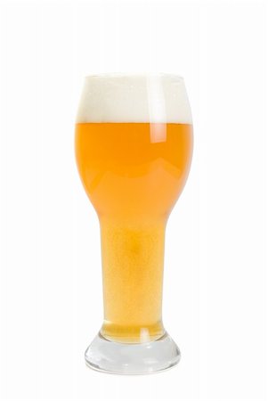simsearch:400-04644670,k - Glass of Beer isolated on a white background Fotografie stock - Microstock e Abbonamento, Codice: 400-04644668