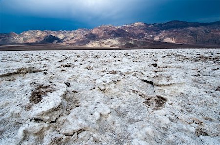 Devil's Golf Course salt pan, Badwater, Death Valley Photographie de stock - Aubaine LD & Abonnement, Code: 400-04644734