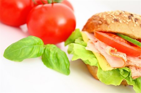 simsearch:400-06421213,k - Fresh sandwich with ham and cheese and vegetables Foto de stock - Super Valor sin royalties y Suscripción, Código: 400-04646425