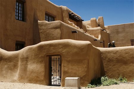 pueblo - Typical Pueblo style architecture in Santa Fe, New Mexico Stock Photo - Budget Royalty-Free & Subscription, Code: 400-04647428