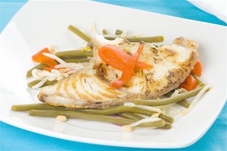 fish fillet herb sauce - grilled fillet of fish and soy beans isolated Stock Photo - Budget Royalty-Free & Subscription, Code: 400-04640756