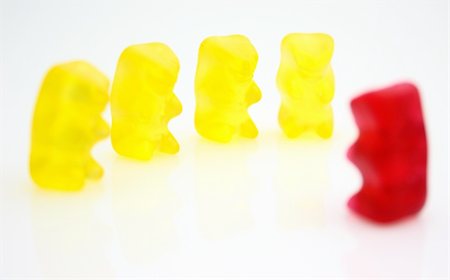 simsearch:400-06135772,k - Gummi bears Fotografie stock - Microstock e Abbonamento, Codice: 400-04643904