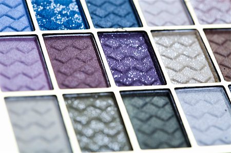 simsearch:400-04988963,k - Palette of powder eyeshadows Stock Photo - Budget Royalty-Free & Subscription, Code: 400-04654528