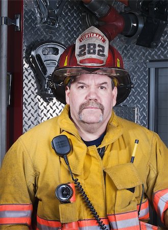 simsearch:400-04361437,k - Firefighter Portrait Photographie de stock - Aubaine LD & Abonnement, Code: 400-04650945