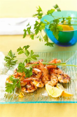 simsearch:400-09119781,k - tasty grilled prawn salad with lemon and parsley Stock Photo - Budget Royalty-Free & Subscription, Code: 400-04651388