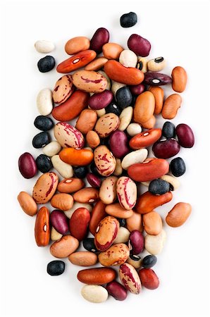 Mixture of dry beans isolated on white background Photographie de stock - Aubaine LD & Abonnement, Code: 400-04667819