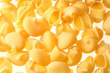 Back projected (lighted) macaroni (pasta) Foto de stock - Royalty-Free Super Valor e Assinatura, Número: 400-04660790