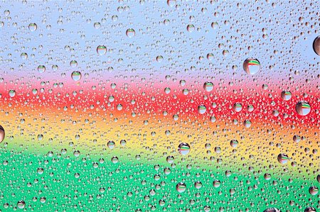 Rainbow water texture on a glass. Nature collection. Photographie de stock - Aubaine LD & Abonnement, Code: 400-04676700