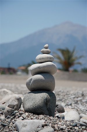 simsearch:400-05175536,k - Stones in the desert Fotografie stock - Microstock e Abbonamento, Codice: 400-04677862