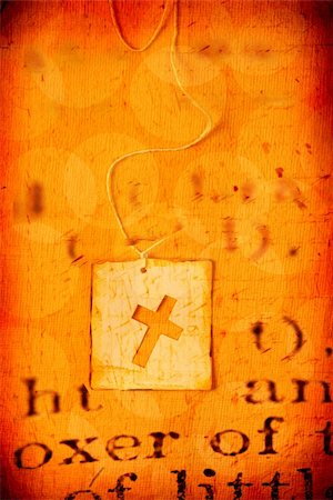 simsearch:400-06087640,k - Close up of handmade paper tag with holy cross Stock Photo - Budget Royalty-Free & Subscription, Code: 400-04682308