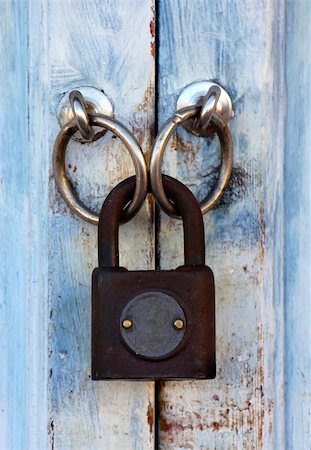 simsearch:400-04896062,k - Old padlock close-up Stock Photo - Budget Royalty-Free & Subscription, Code: 400-04696090
