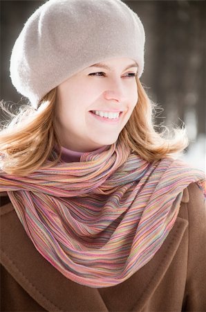 winter portrait of young and beautiful natural looking woman in casual clothes Fotografie stock - Microstock e Abbonamento, Codice: 400-04698745