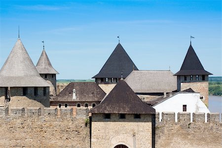 simsearch:400-05680683,k - Large old medieval castle. Shot in summer Stock Photo - Budget Royalty-Free & Subscription, Code: 400-04698984