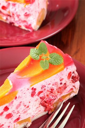 peach slice - Refreshing red currant mousse with peaches and jelly Stock Photo - Budget Royalty-Free & Subscription, Code: 400-04699530