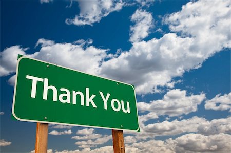 simsearch:400-04691775,k - Thank You Green Road Sign with Copy Room Over The Dramatic Clouds and Sky. Stockbilder - Microstock & Abonnement, Bildnummer: 400-04691186